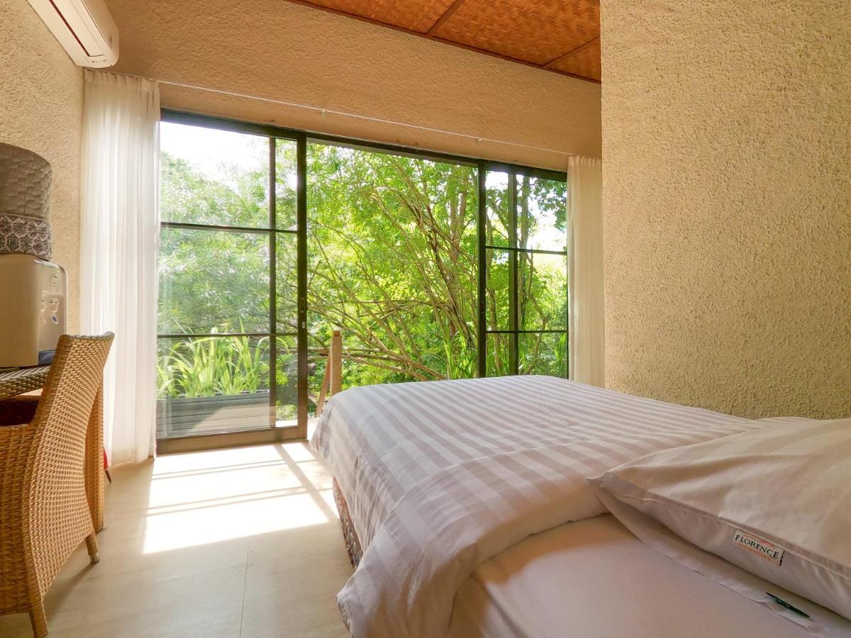 Thalassa Dive & Wellbeing Resort Manado Eksteriør billede