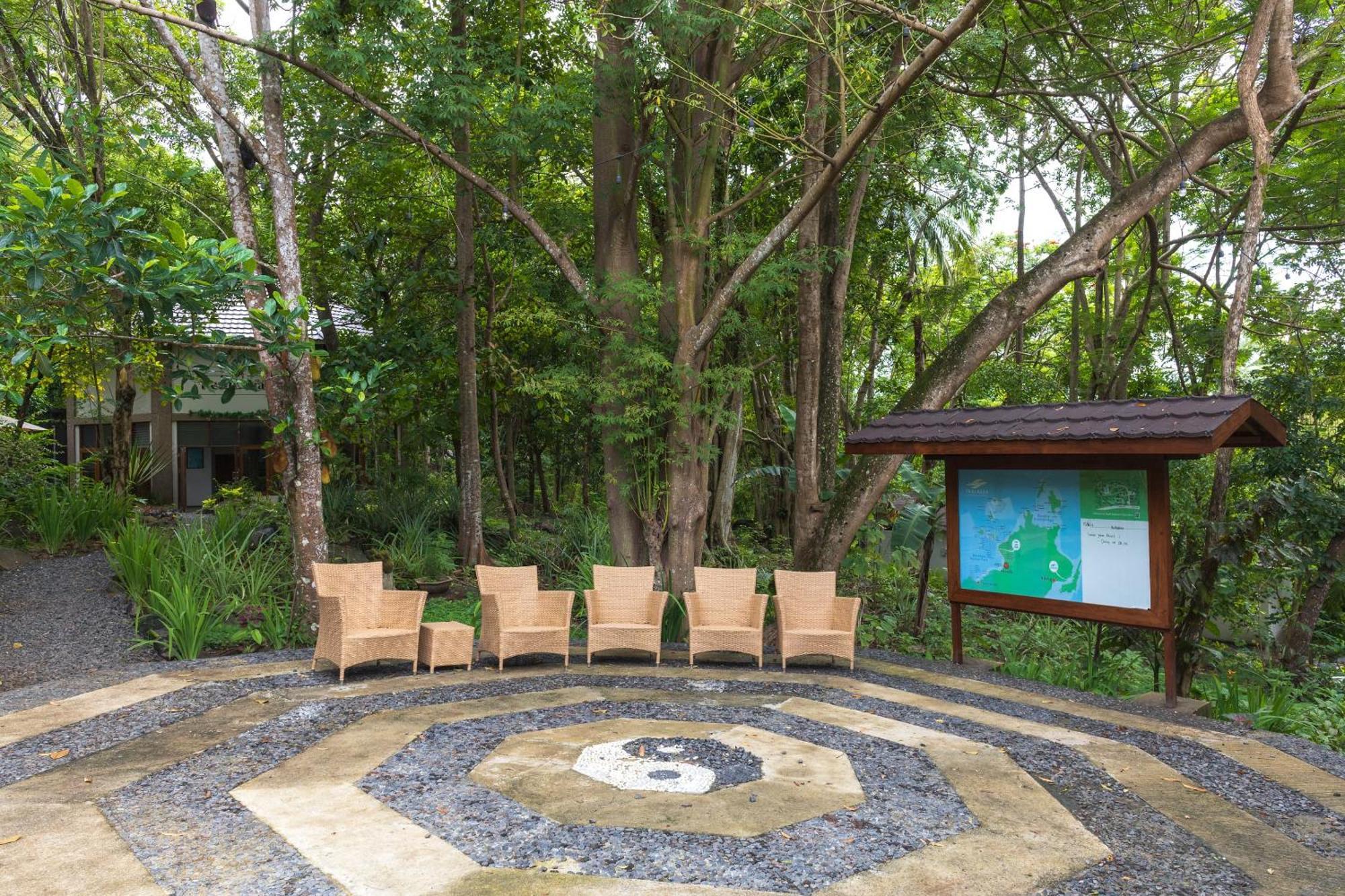 Thalassa Dive & Wellbeing Resort Manado Eksteriør billede